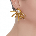 Sunrays motif studs