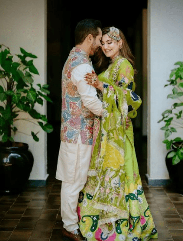 Mendhi green lehenga for mehndi ceremony - Image 2