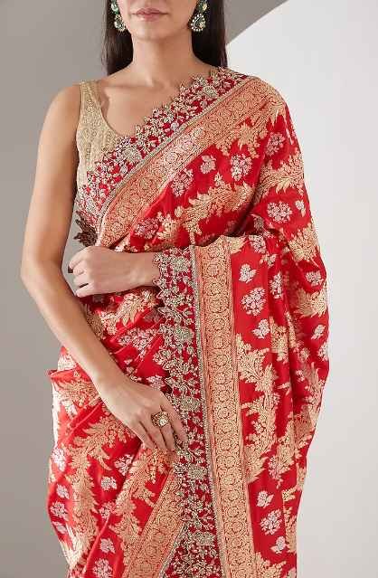 Red Banarasi Zardosi Embroidered Saree Set - Image 3