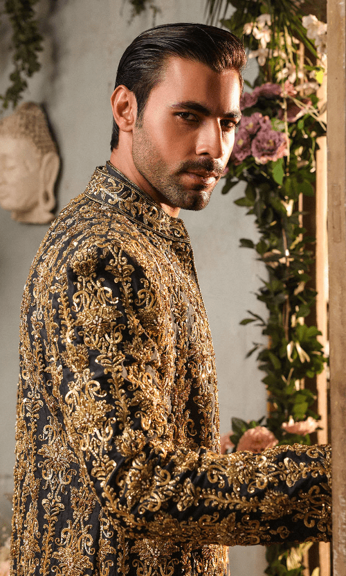 Black color sherwani with golden work - Image 2