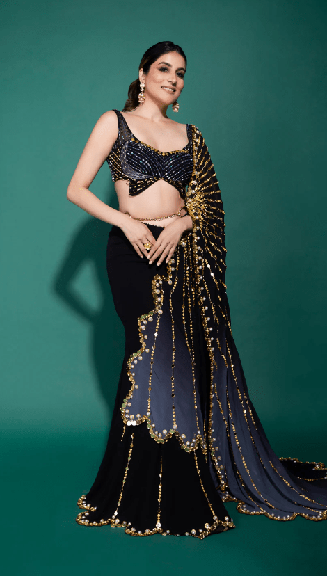 Black Georgette Embellished Pre-Draped Saree Set - Image 5