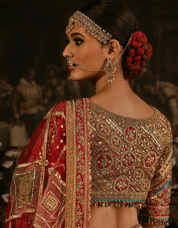 Deep red tulle lehenga - Image 4