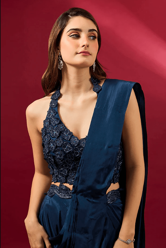 Navy Blue Organza & Flat Chiffon Saree Set - Image 4
