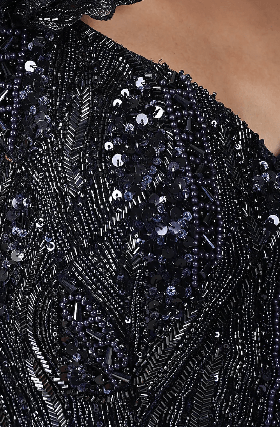 Navy Blue Wrinkled Lycra & Net Embellished Pre-Stitched Saree Set - Image 4