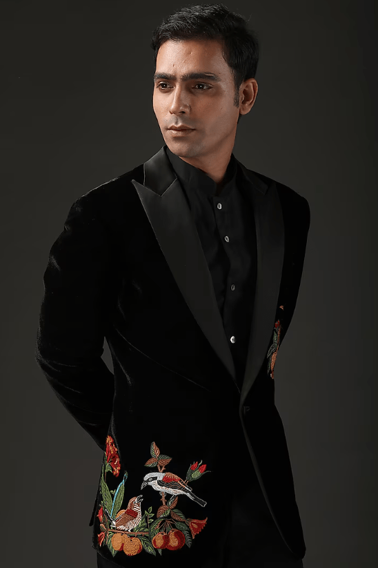 Black Velvet Embroidered Tuxedo Jacket - Image 3