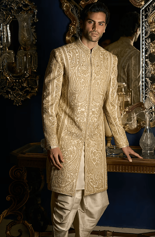Cream Raw Silk Embroidered Sherwani Set With Juttis & Stole