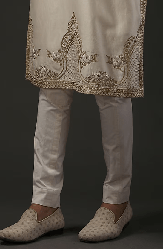 Ivory Chanderi Silk Zari Embroidered Kurta Set - Image 3