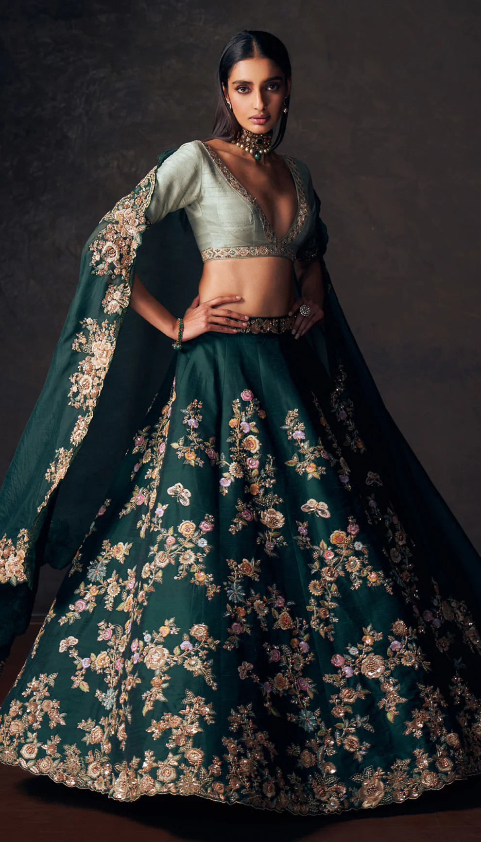 The Vintage Rose Lehenga - Image 3