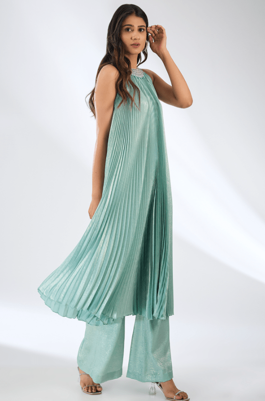 Green Foil Crepe Hand Embroidered Tunic Set - Image 3