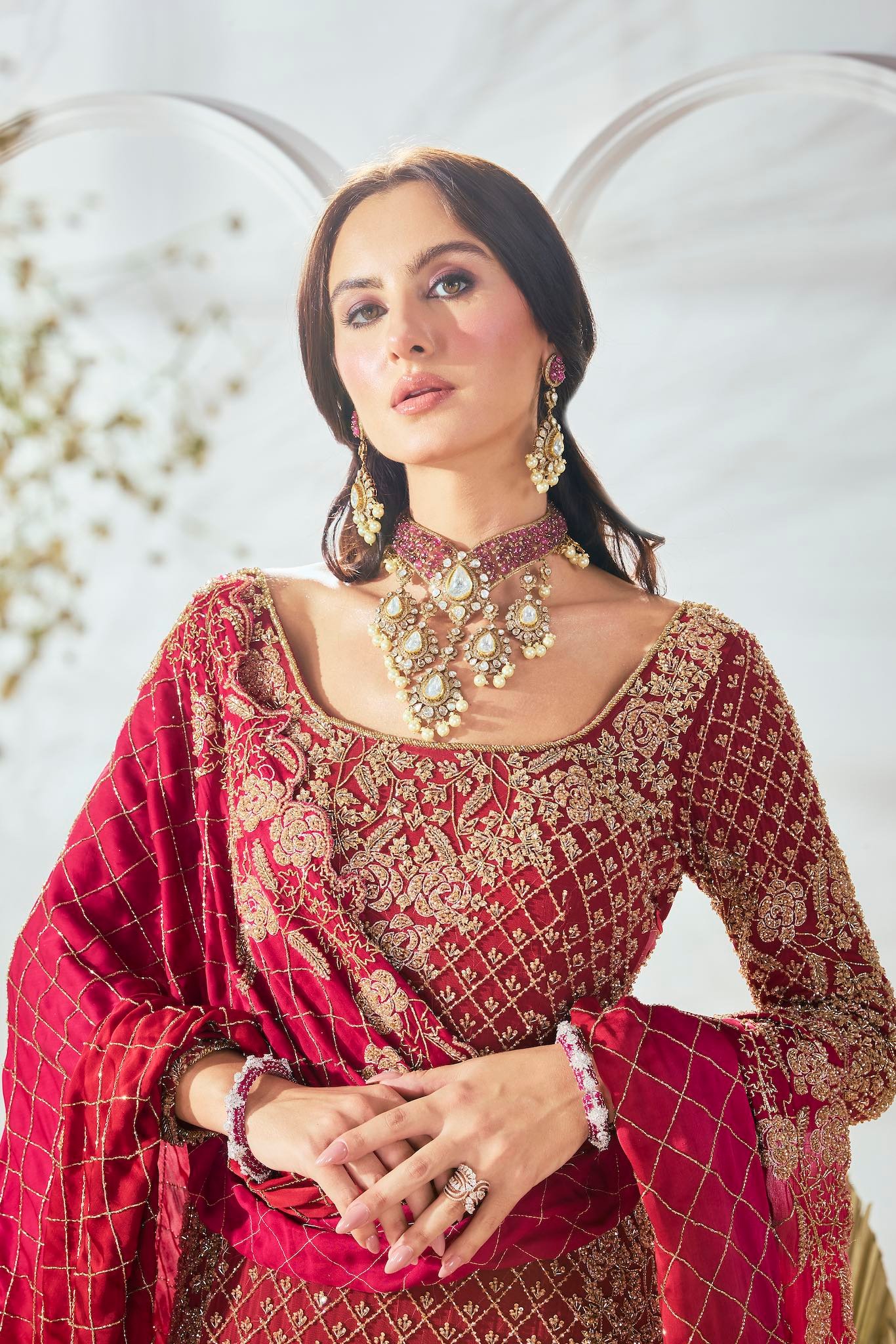 RED CRYSTAL SUIT - Image 2