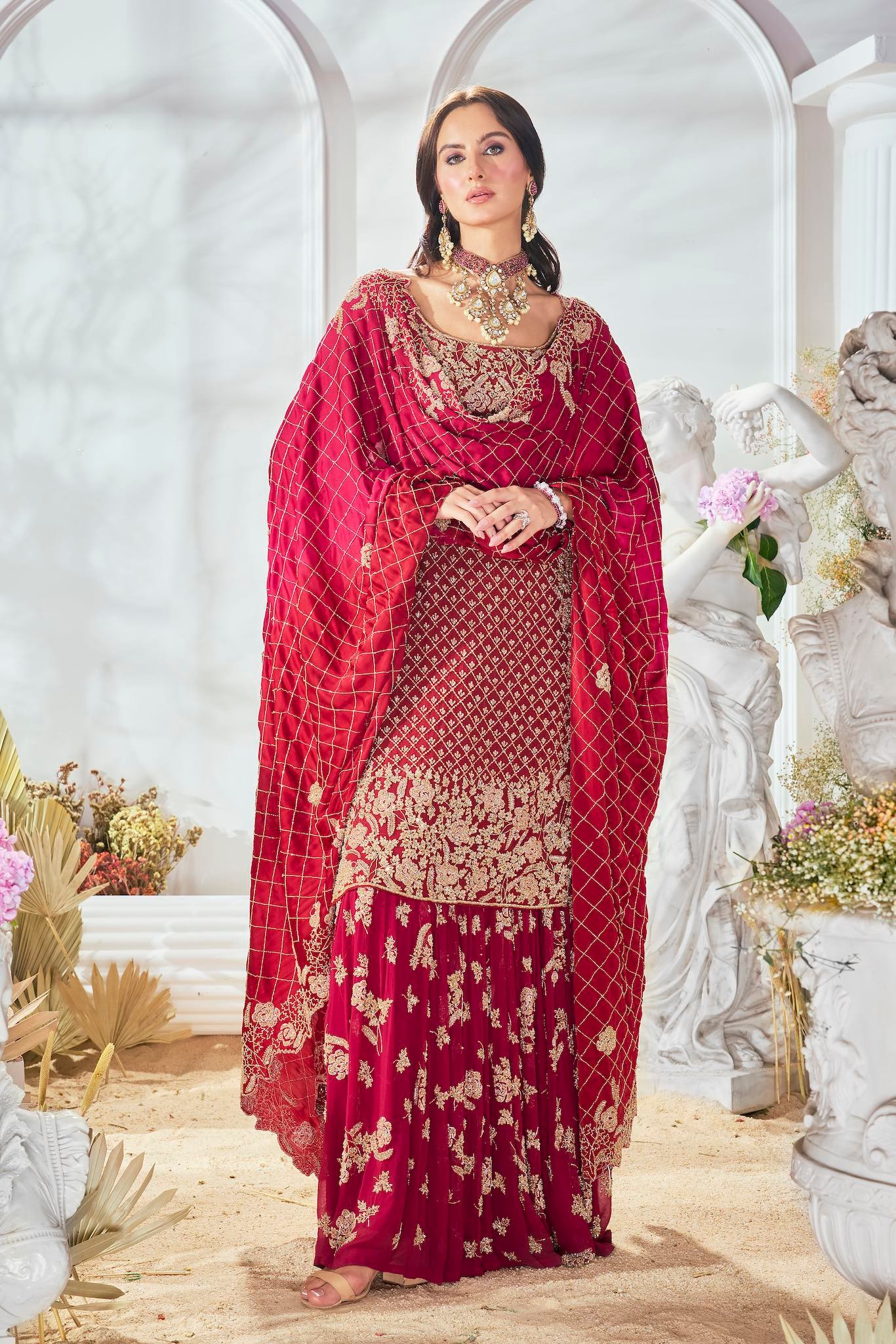 RED CRYSTAL SUIT - Image 3