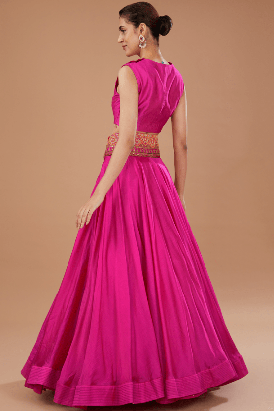 Pink Chanderi Embroidered Cape Set - Image 4