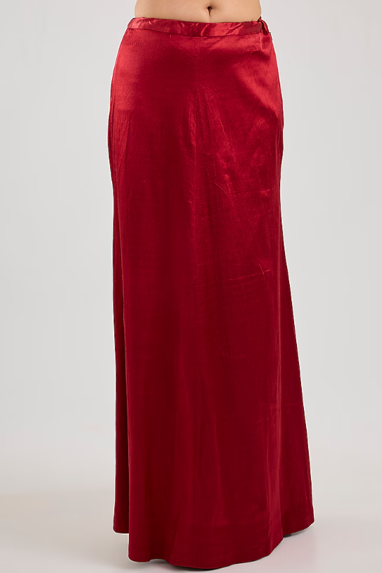 Red Silk Saree Set - Image 4