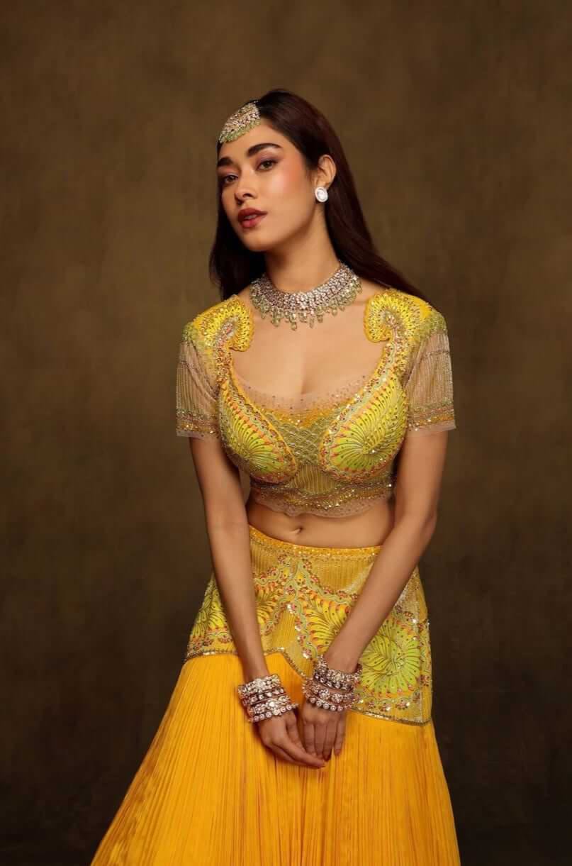Bindi keri Lehenga Set - Image 2