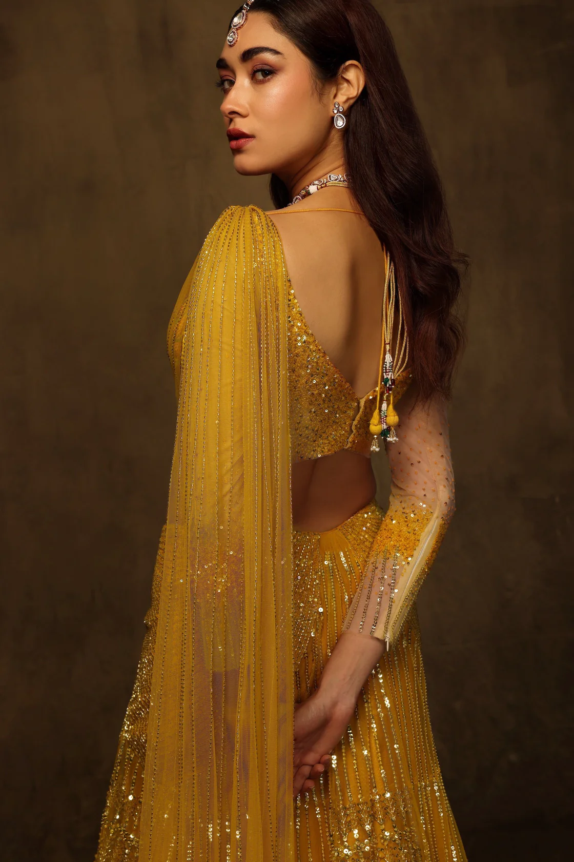 Sona pre-draped saree set - Image 3