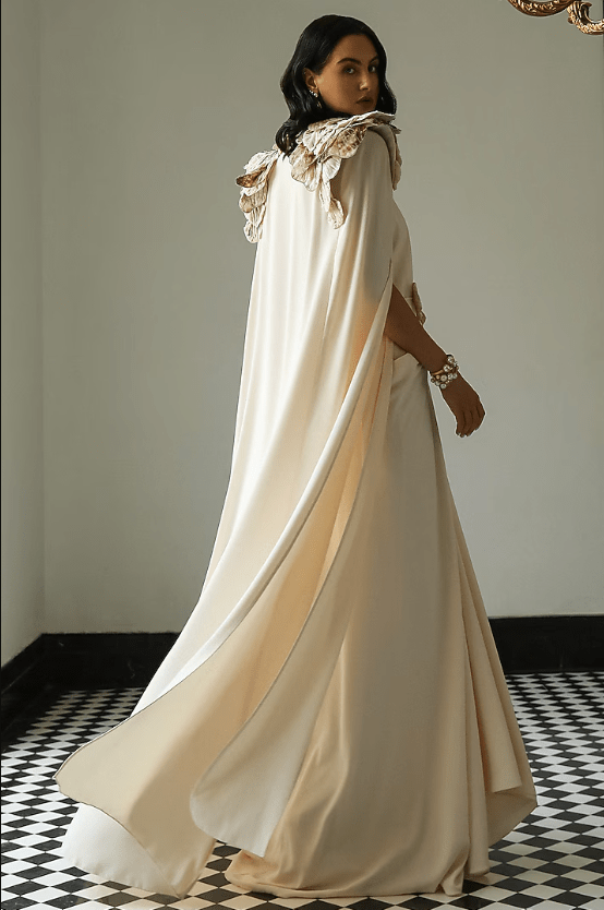 Off-White Crepe & Polyester Gown - Image 2