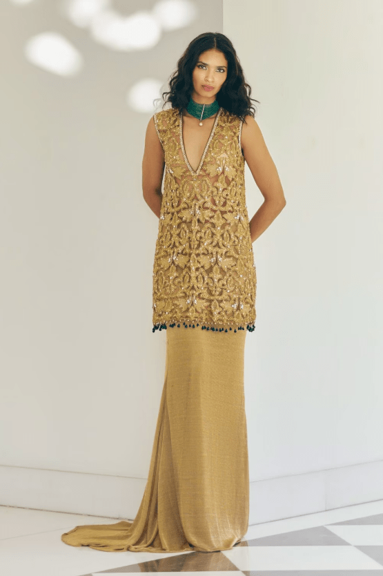Gold Metallic Weave Iroosi Zardozi Skirt Set