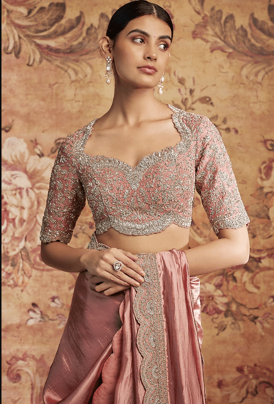 Peach Silk Zari Embroidered Saree Set - Image 3