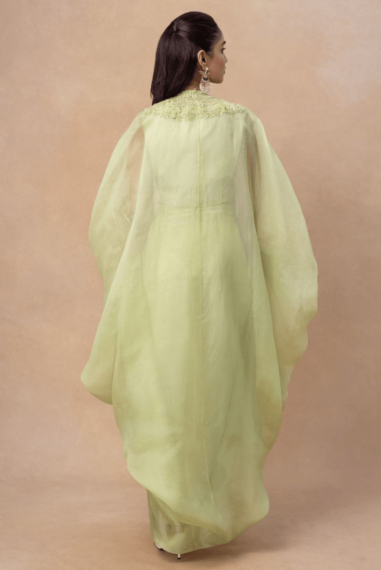 Green embellished cape set - Image 5