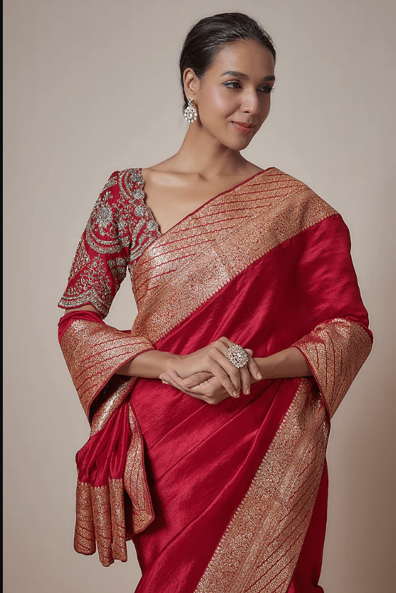 Red Silk Zari Embroidered Banarasi Saree Set - Image 2