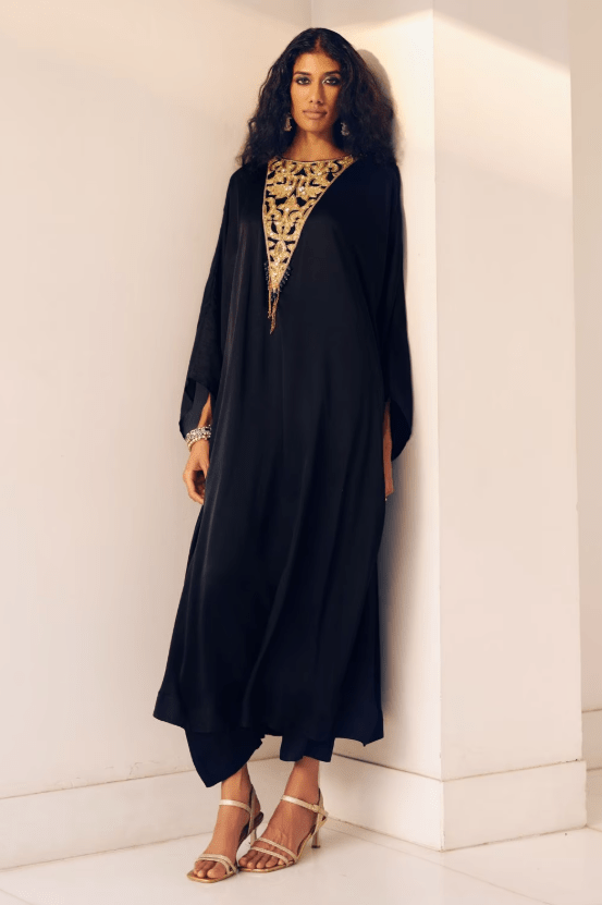Black Modal Silk Iroosi Zardozi Kaftan Set - Image 2