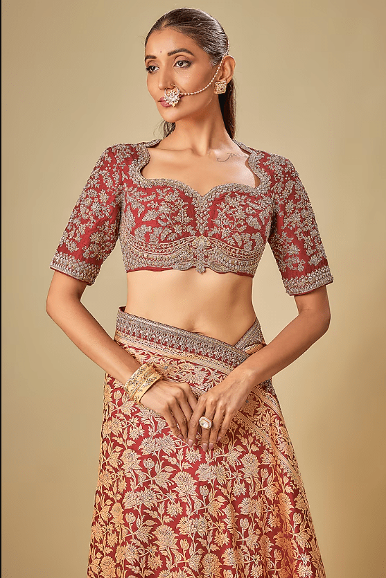 Red Banarasi Zardosi Embroidered Saree Set - Image 3