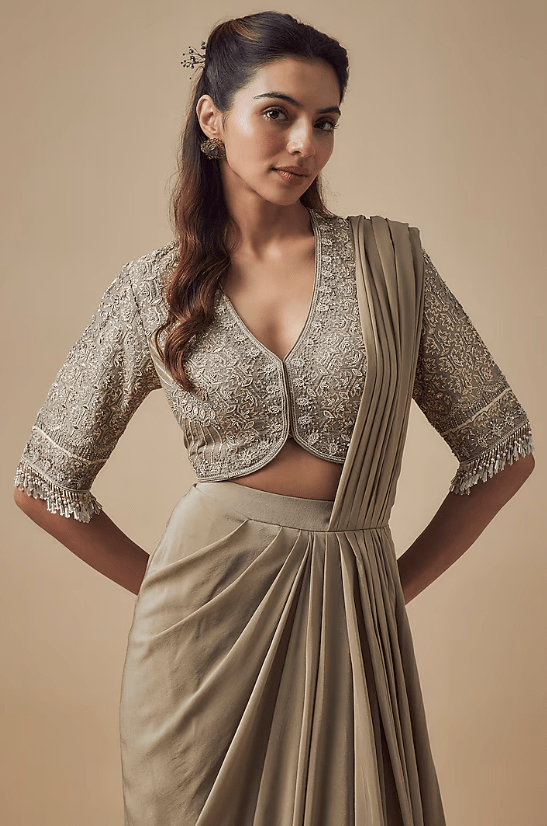 Gold Crepe Pre-Draped Saree Set - Image 4
