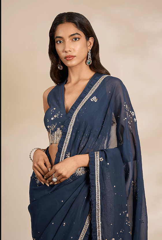 Blue Tissue Silk Thread Embroidered Saree Set - Image 5