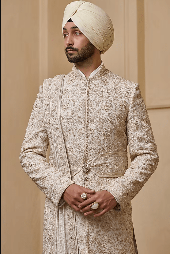 Ivory Georgette Zari Thread & Pearl Embellished Sherwani Set - Image 5