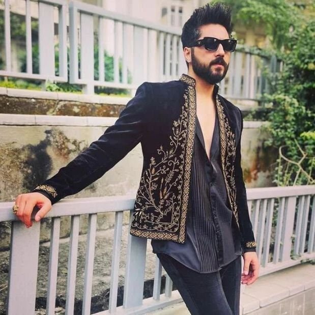 Black Colour Hane Embroidered Jodhpuri Suit For Groom