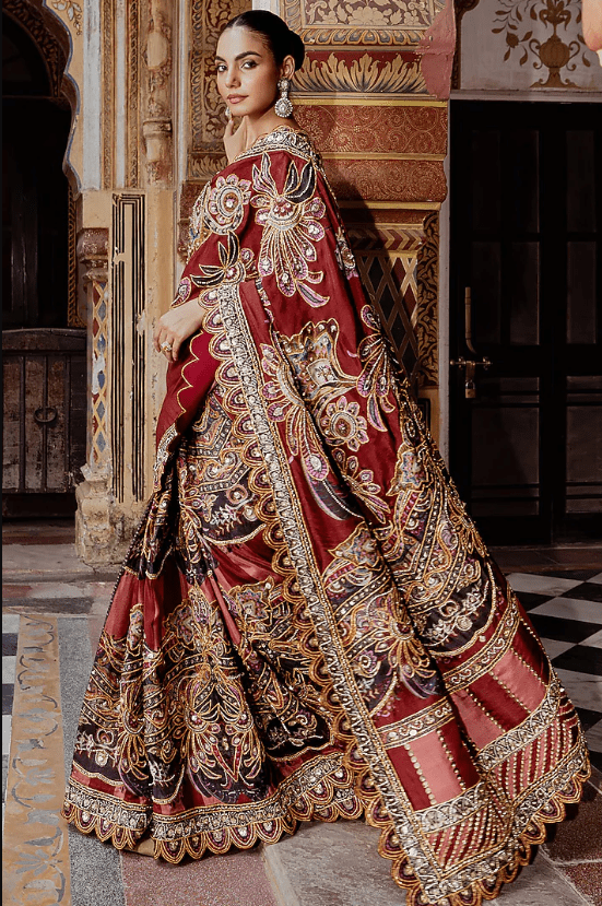 Multi-Colored Velvet Sequins Embroidered Saree Set - Image 4