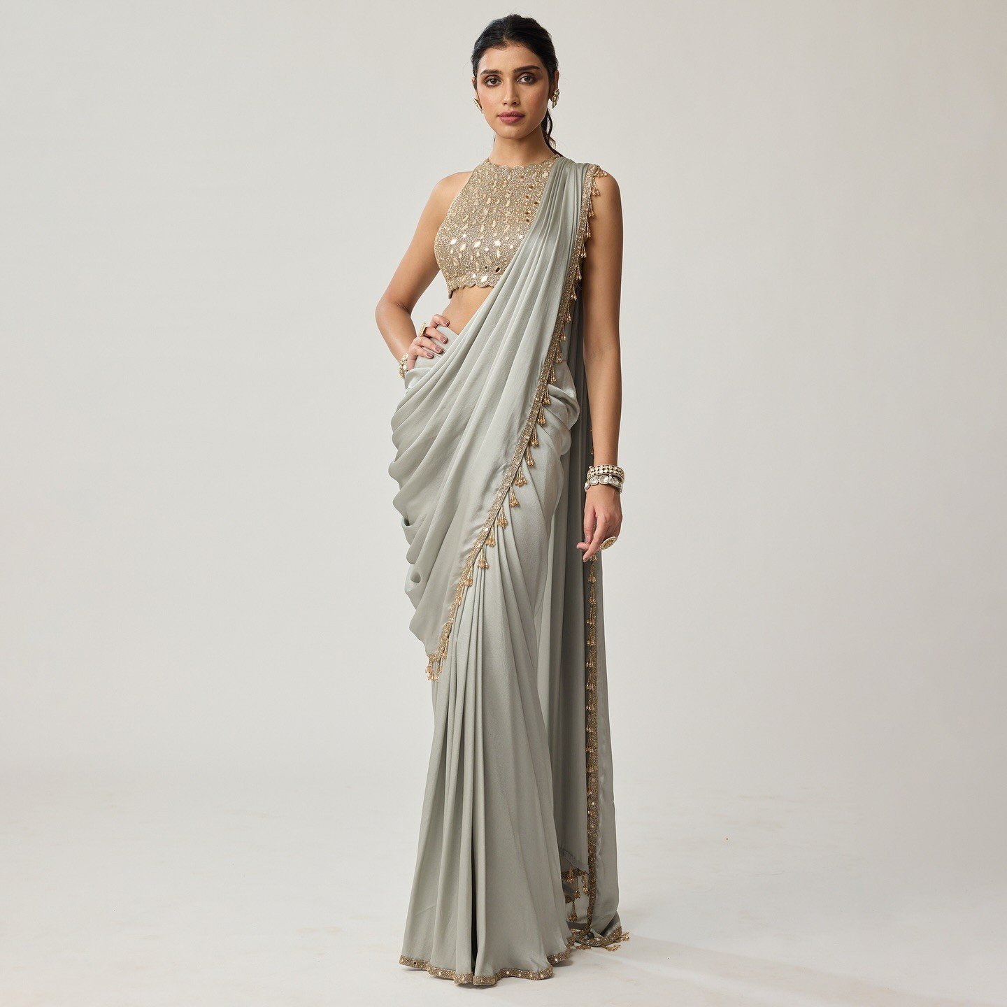Powder Grey Saree With Mirror Work
