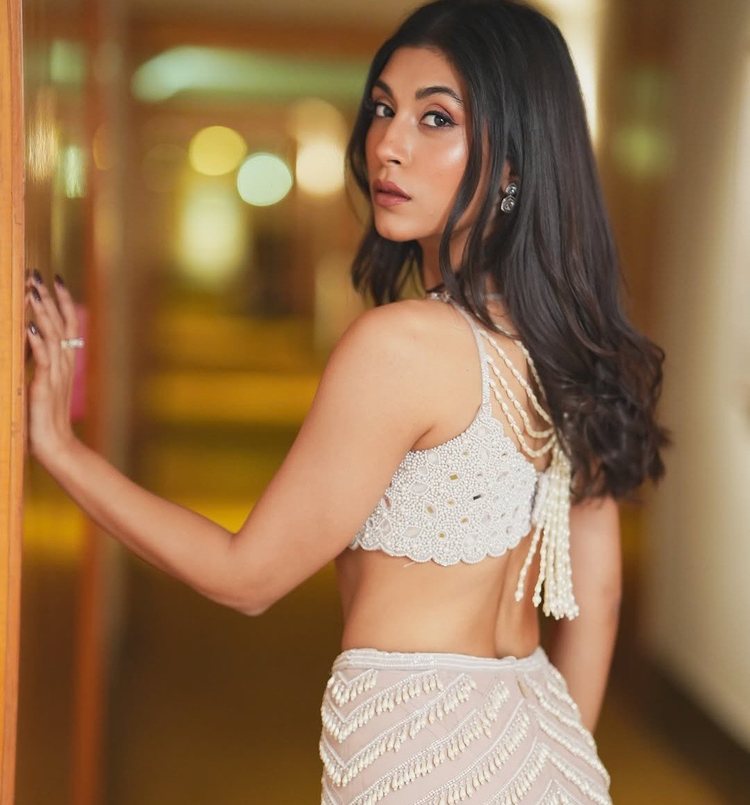 Upalina Gupta In A Pencil Skirt - Image 4