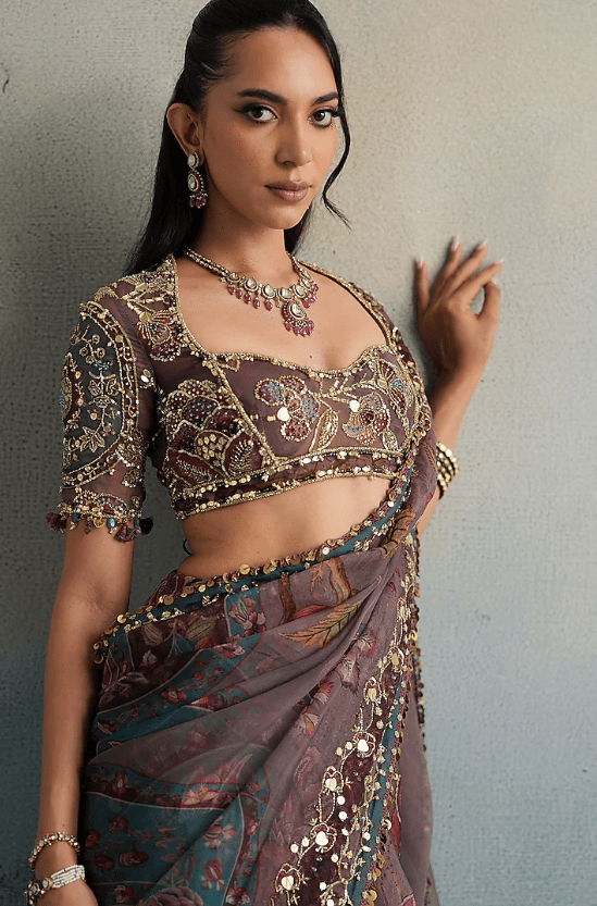 Burnt Lilac Silk Organza Floral Embroidered Saree Set - Image 3